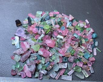 Lotto di cristalli grezzi di tormalina multicolore - 65 grammi