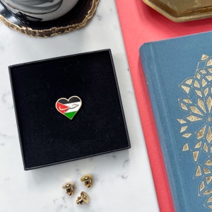 New Palestine Hub Heart Flag, Lapel Pin by Safar London