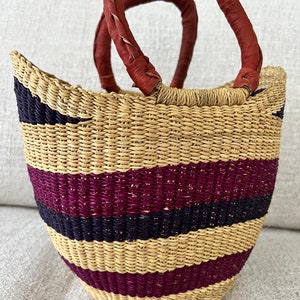Bolga Korb, Einkaufskorb, Marktkorb, Seegras, Shopper, Tasche, Einkaufstasche, handgefertigt, Fairtrade,  fuchsia, lila, beige, Muttertag