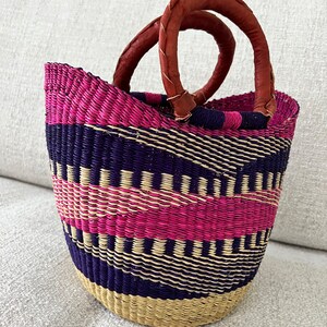 Bolga Korb, Einkaufskorb, Marktkorb, Seegras, Shopper, Tasche, Einkaufstasche, handgefertigt, Fairtrade,  fuchsia, lila, beige, Muttertag