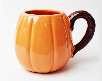 Light Orange Pumpkin Mug Thanksgiving tableware Fall Coffee Mug Pumpkin Spice Mug Autumn Mug Halloween Mug Pumpkin decor Pumpkin shaped mug