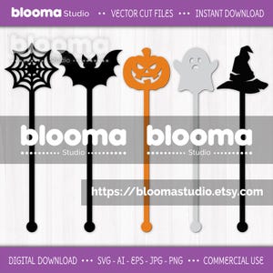 Pode incluir: Gráfico de download digital com arquivos de corte com tema de Halloween. Os designs incluem uma teia de aranha, um morcego, uma abóbora, um fantasma e um chapéu de bruxa. A imagem inclui o texto "blooma Studio" e "https://bloomastudio.etsy.com".
