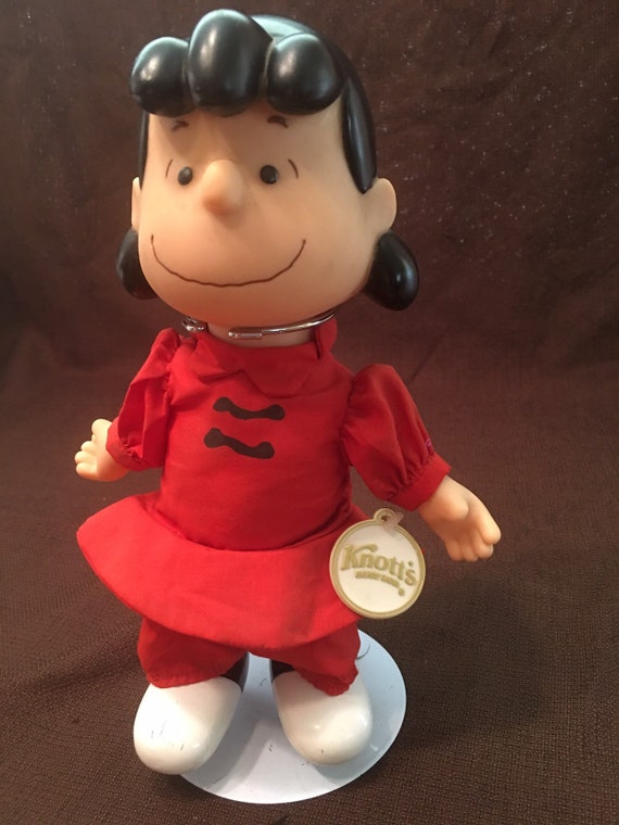 knotts berry farm snoopy plush