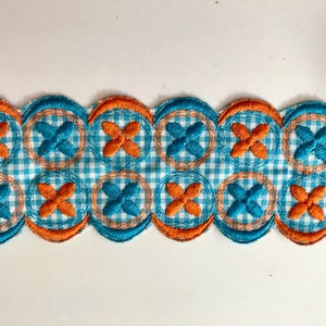 70s Bristle Plaid Embroidered Border
