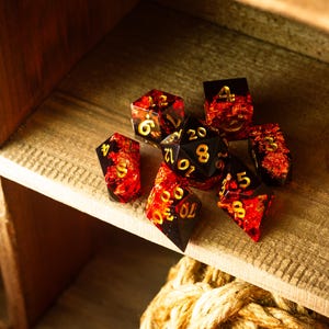 Dark Red Blood Handmade Resin Würfel Set RPG Spiel DND MTG Tabletop Gaming