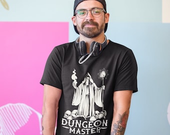 ファンタジー T シャツ - ダンジョン マスター - DND - DND 向けギフト - D20 ギフト T シャツ - ゲーム マスター - アドベンチャー - RPG シャツ