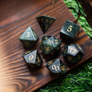 Gemstone Green Eyed Hand Carved Polyhedral Dice DnD Dice Set
