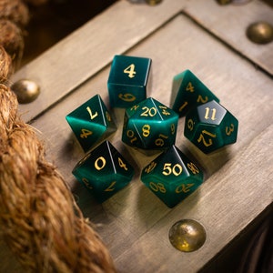 Hand Carved Gemstone Dark Green Cats Eye Stone (And Box) Polyhedral Dice DnD Dice Set