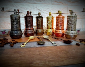 small manual spice grinder