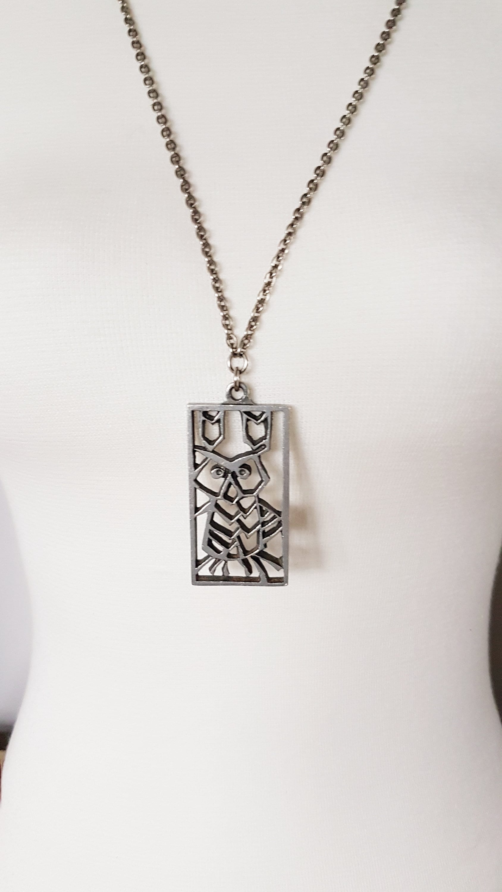 Amazing handcrafted retro modernist owl tin/pewter necklace designed TYR Sweden