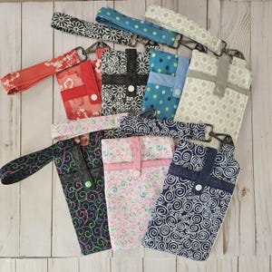 Quilted Wristlet, Quilted Crossbody, Cell Phone Wristlet, Clutch