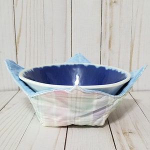 Microwave Bowl Cozy, Reversible bowl cozy, quilted hot pad, soup pot holder