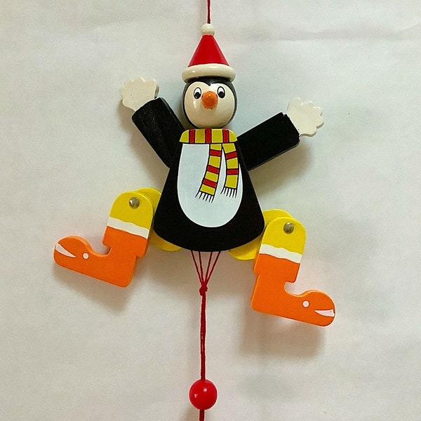 Marionnette animée pingouin bois modèle A