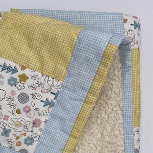 Babydecke | Kuscheldecke | Kinderwagendecke | Patchworkdecke aus Baumwolle | Krabbeldecke | Schmusedecke | Babygeschenk | Geschenk zu Geburt