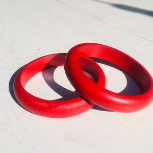 Red Fishman donut bangle bracelet