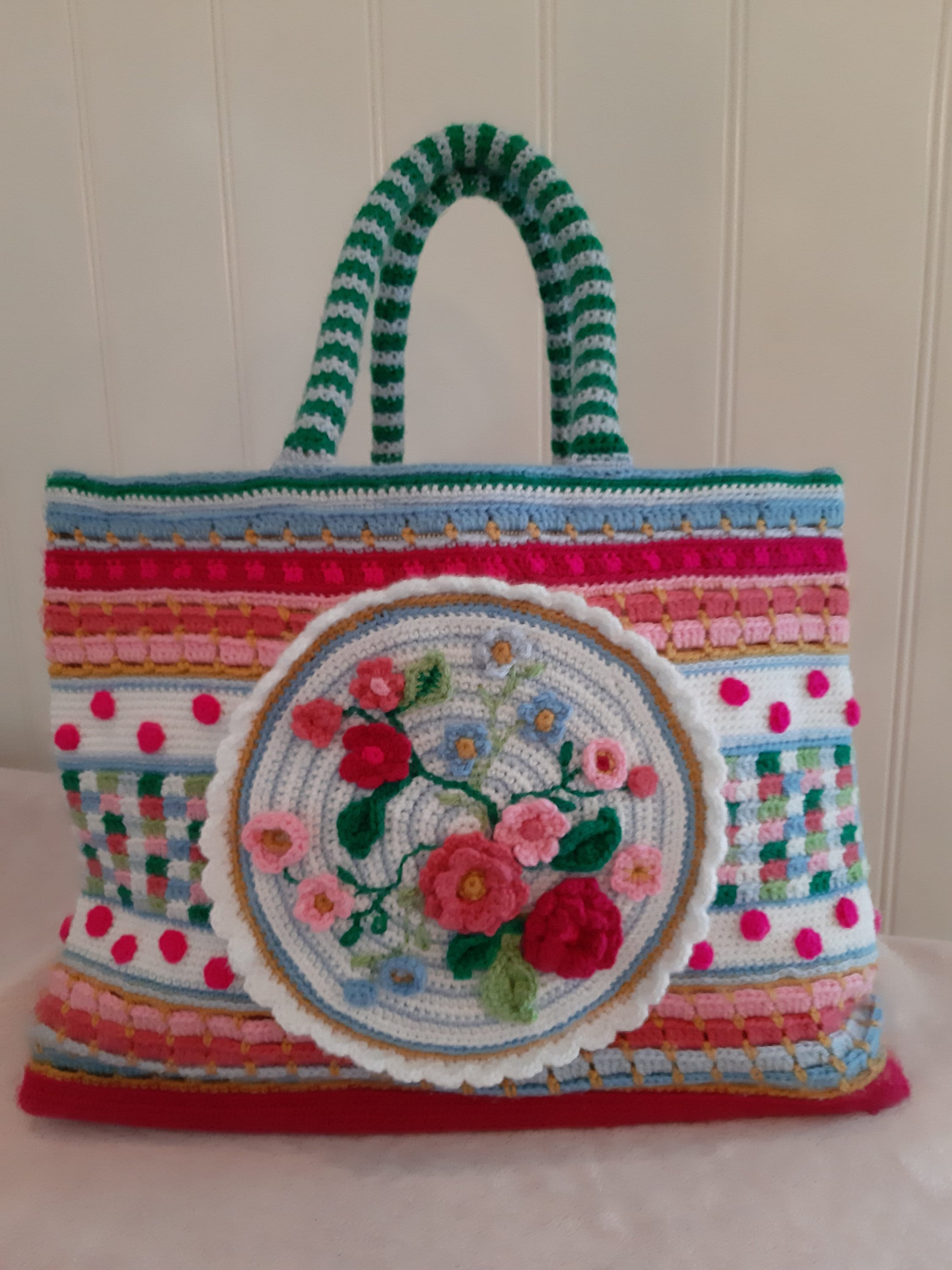 Pattern for Cheerful Crochet Flower Bag With Dots and Flowers - Etsy