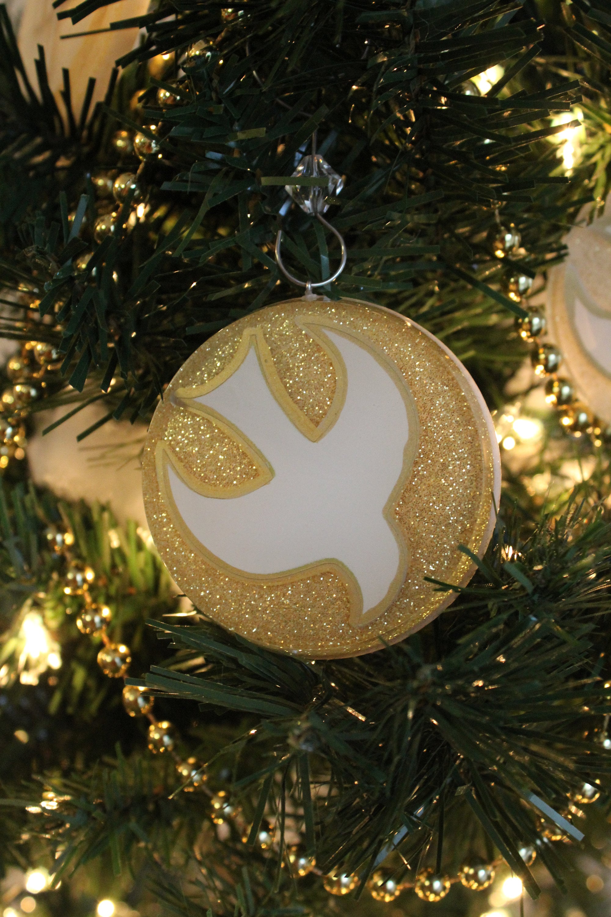 Descending Dove Chrismon Ornament white or Gold Etsy UK