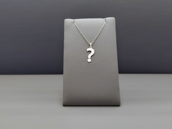 A Jewelry Icon: The Question Mark Necklace - The New York Times