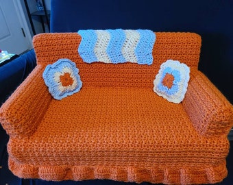 Fun Cat, Dog, or Pet Bed Shaped As a Couch with Pillow and Blanket Accents