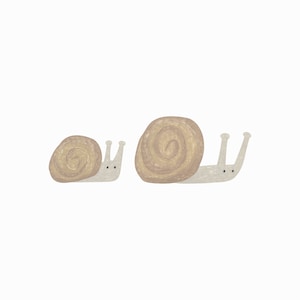 Naklejki ścienne z materiału Pencil Snails. Zdejmowane i wielokrotnego użytku.