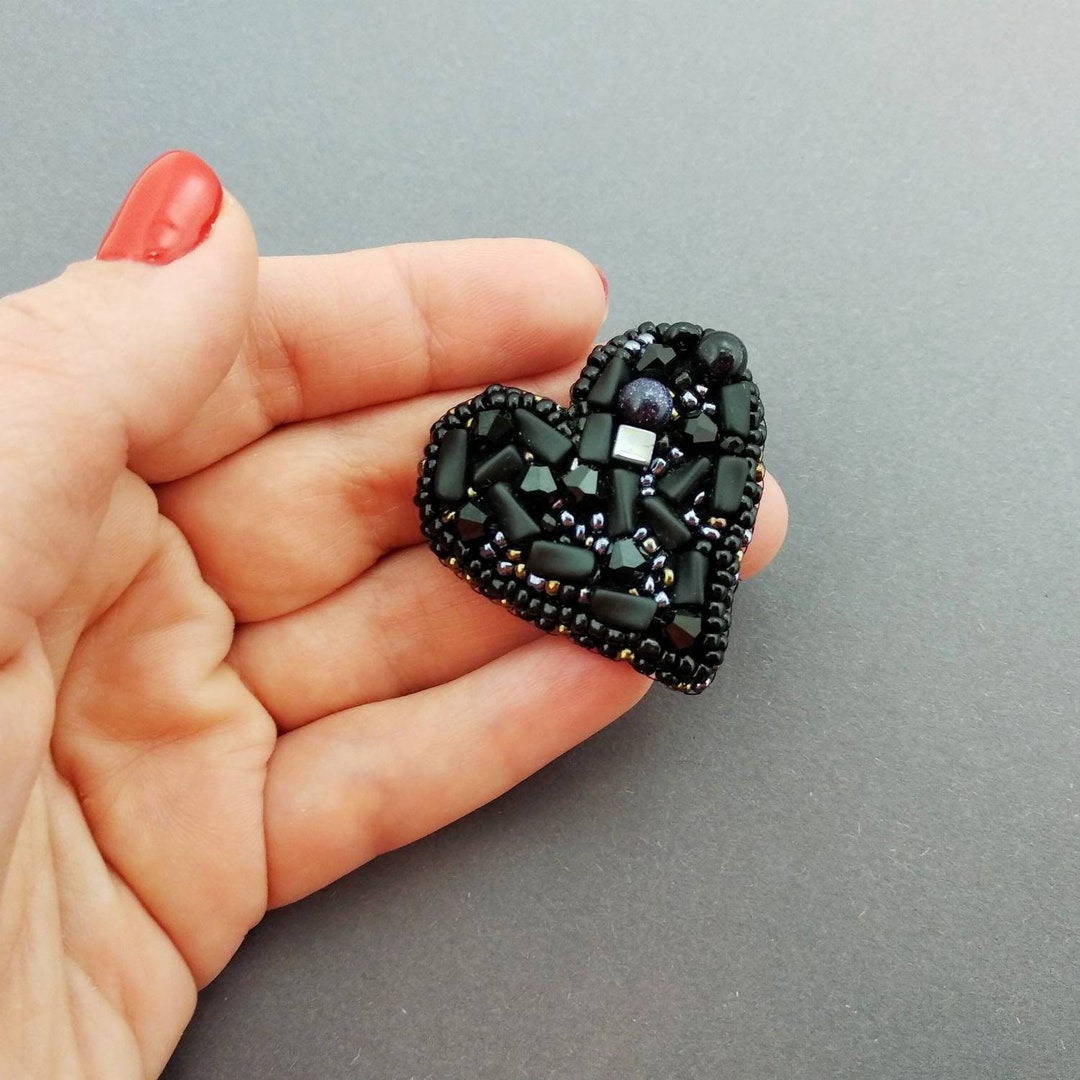 Broche Cœur Russe Jostovo En Papier Mâché – Idéal Saint-Valentin, Cadeau Unisexe