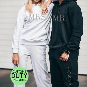 Mr and Mrs Sweatshirts: Custom Honeymoon Matching Couple Set