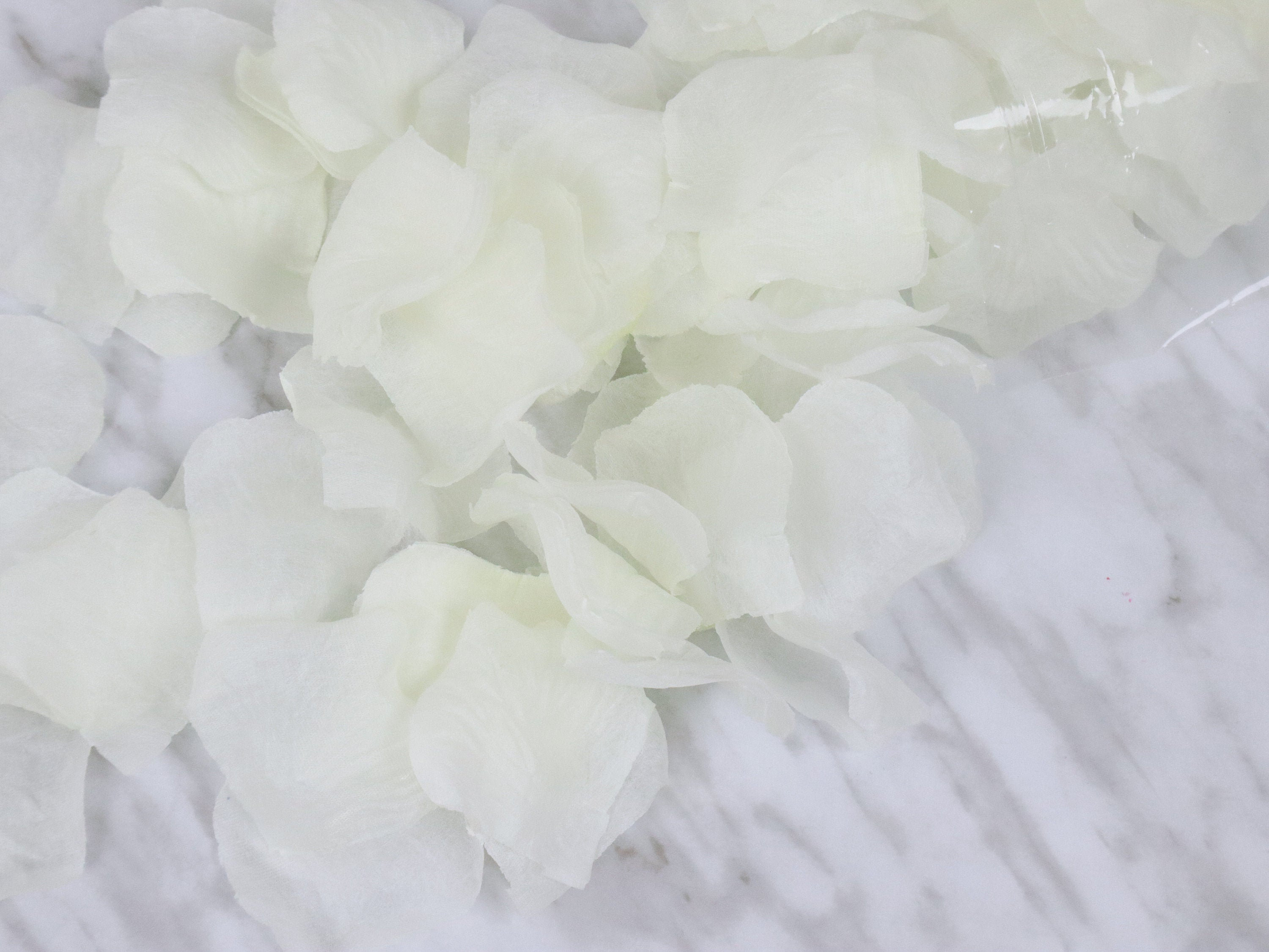 Soft White Silk Rose Petals Wedding Rose Petals Rose Petal Etsy