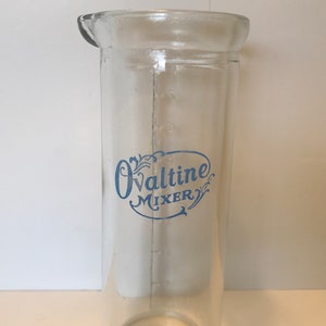 Ovaltine 1950&#39;s mixer measurer