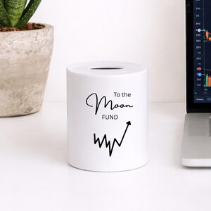 Spardose Keramik 2er Set – Trader Geschenk – FOMO Fund & To the Moon Fund – Börse Money Box – einzeln oder Bundle – Schreibtisch Deko