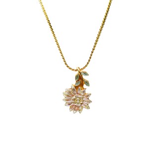 Dainty Flower Pendant & Necklace for Young Girls, Preschoolers, Middle Schoolers Ages 5-14, Original Unworn Jewelry from 80&#39;s, 90&#39;s
