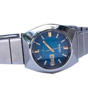 1975 Automatic Seiko Watch All Original Japan  Blue Dial Thick Sapphire  Crystal Stainless Steel Face and Band Top Collectors Item