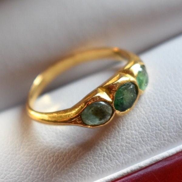 Antique 18K Yellow Gold Natural Green Emerald Ring, Women's Size 6