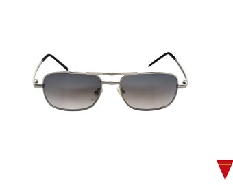 90s Vintage Pilotenbrille: Kleiner viereckiger silberner Rahmen, graue Gläser