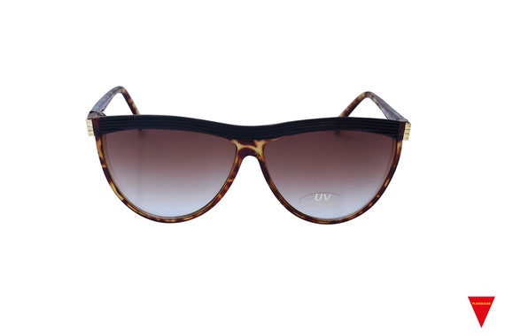 Vintage 80s Tortoise Cat Eye Sunglasses: Brown & … - image 2