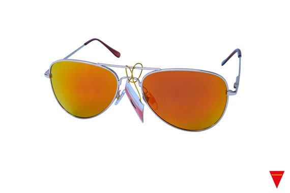 Polarized Vintage Aviator Sunglasses with Blue & … - image 6