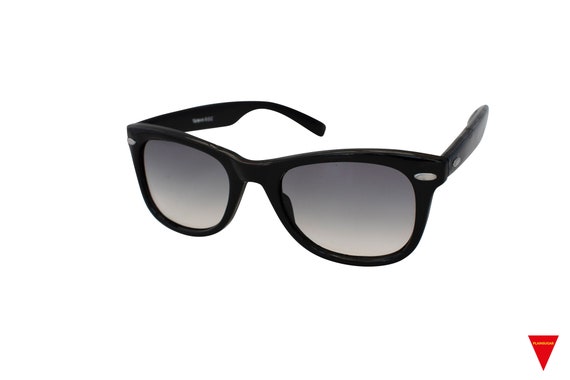 70s Black Wayfarer Sunglasses Original Vintage Unworn Frame High Quality Heavy Plastic Small Size Etsy Canada
