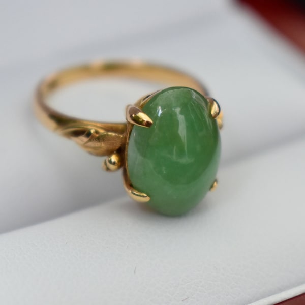 Genuine Green Jade Ring main image 1