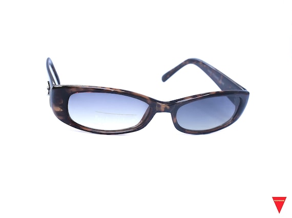 Classic Tortoiseshell Frame Sunglasses with Blue Temples Samba Shades Florence Classic Round Wayfarer Sunglasses with  main image 4