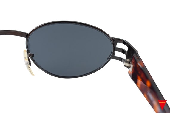 Vintage Sunglasses 80's Black Oval Frame with Bla… - image 6