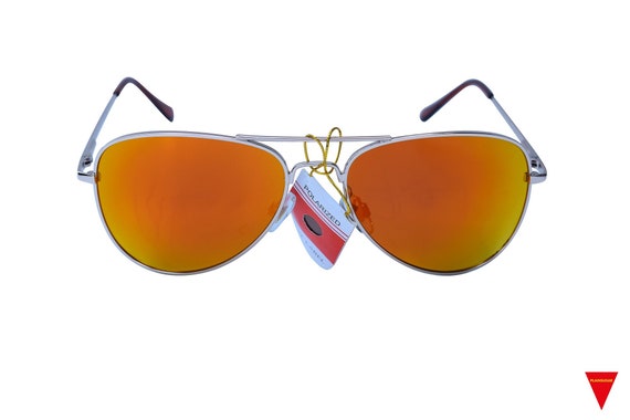 Polarized Vintage Aviator Sunglasses with Blue & … - image 4