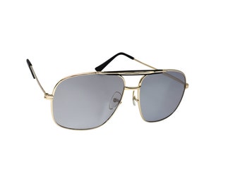 1970s Vintage Gold Aviator Sunglasses: Transitional Lenses, Unworn