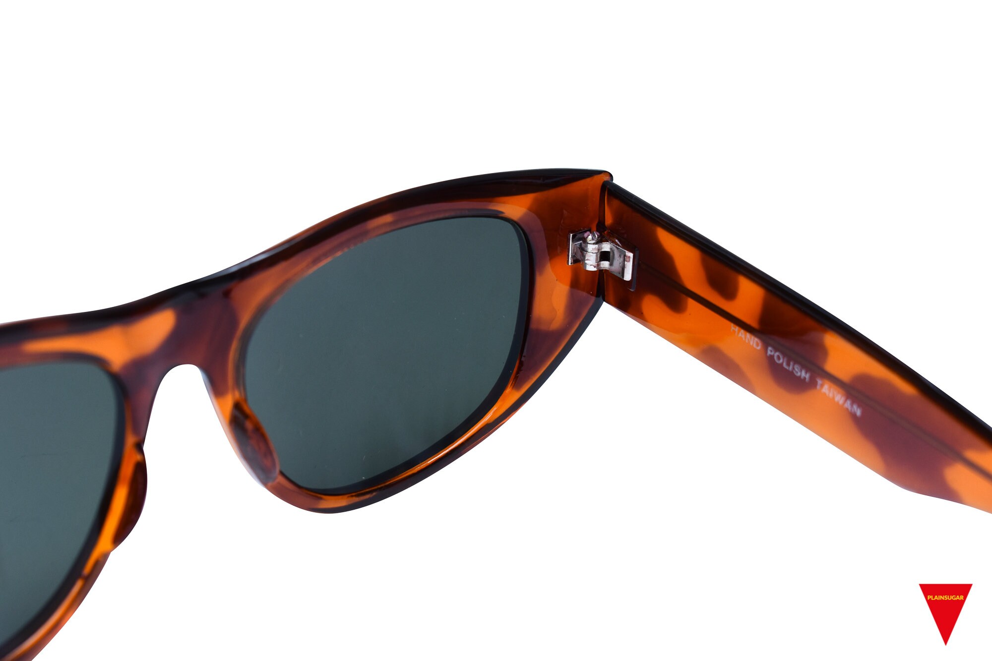 Vintage 70s Cat Eye Sunglasses: Brown Tortoise Plastic Frame  display picture 2