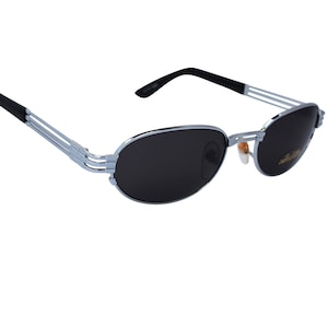 Vintage 70s Oval Sunglasses: Silver Metal Wire Frame, Unworn
