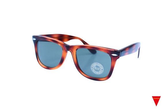 Tortoise Wayfarer Sunglasses,Original 70's Vintag… - image 1