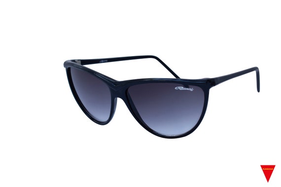 70's Cat Eye Sunglasses, Black Frame with Dark Le… - image 1