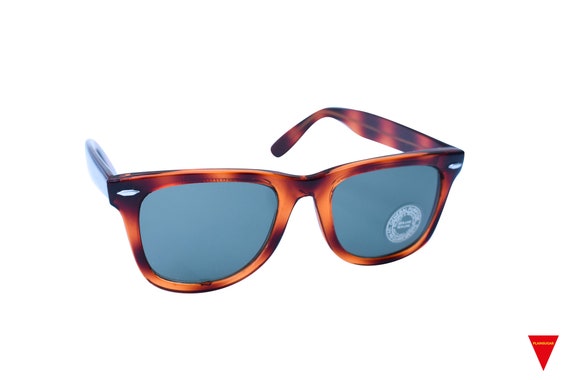 Tortoise Wayfarer Sunglasses,Original 70's Vintag… - image 3