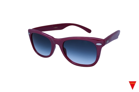 70s Burgundy Wayfarer Sunglasses Original Vintage Unworn Frame, High  Quality Heavy Plastic Small Size -  Canada