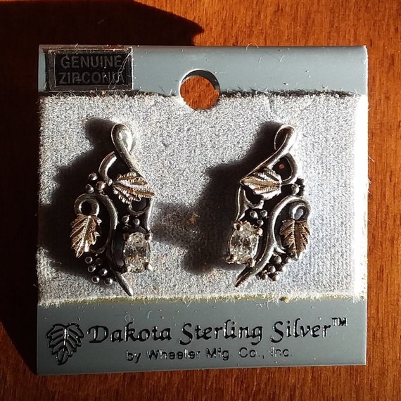 Dakota Sterling Silver Zirconia Wheeler Earrings - image 2