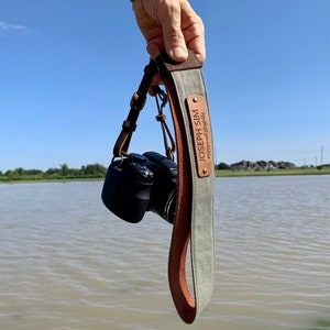 Personalized Leather Camera Strap, Custom Camera Strap, Wedding Photographer Gift, Christmas Gifts, DSLR Camera Strap, BFF Birthday Gift, Nikon Camera Strap, Canon Camera Strap, Camera Neck Strap, Father In Law Christmas Gift, Anniversary Gift