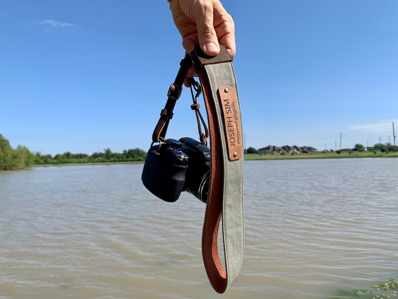 Personalized Leather Camera Strap, Custom Camera Strap, Wedding Photographer Gift, Christmas Gifts, DSLR Camera Strap, BFF Birthday Gift, Nikon Camera Strap, Canon Camera Strap, Camera Neck Strap, Father In Law Christmas Gift, Anniversary Gift